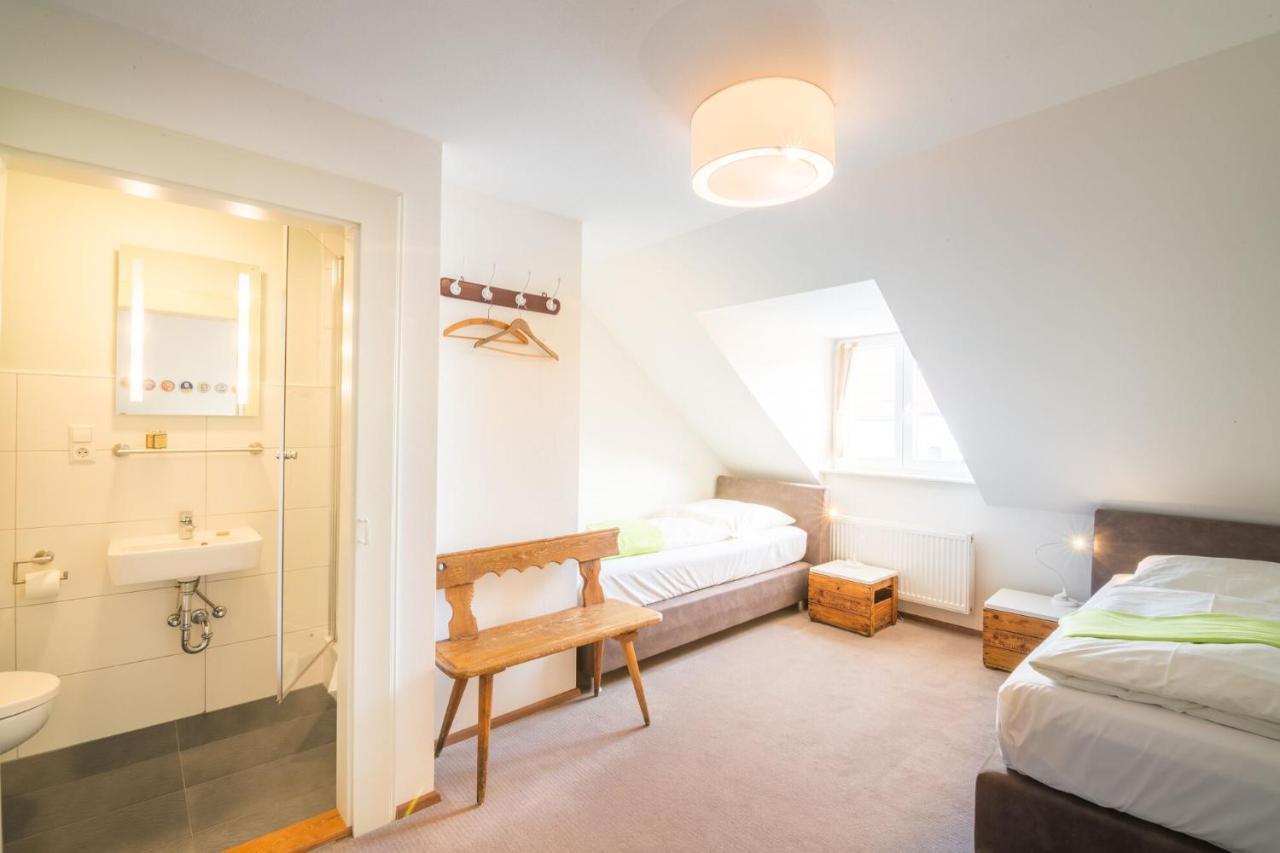 Allgaeuer Genusshotel Und Historischer Dorfgasthof Hirsch Leutkirch im Allgäu 外观 照片