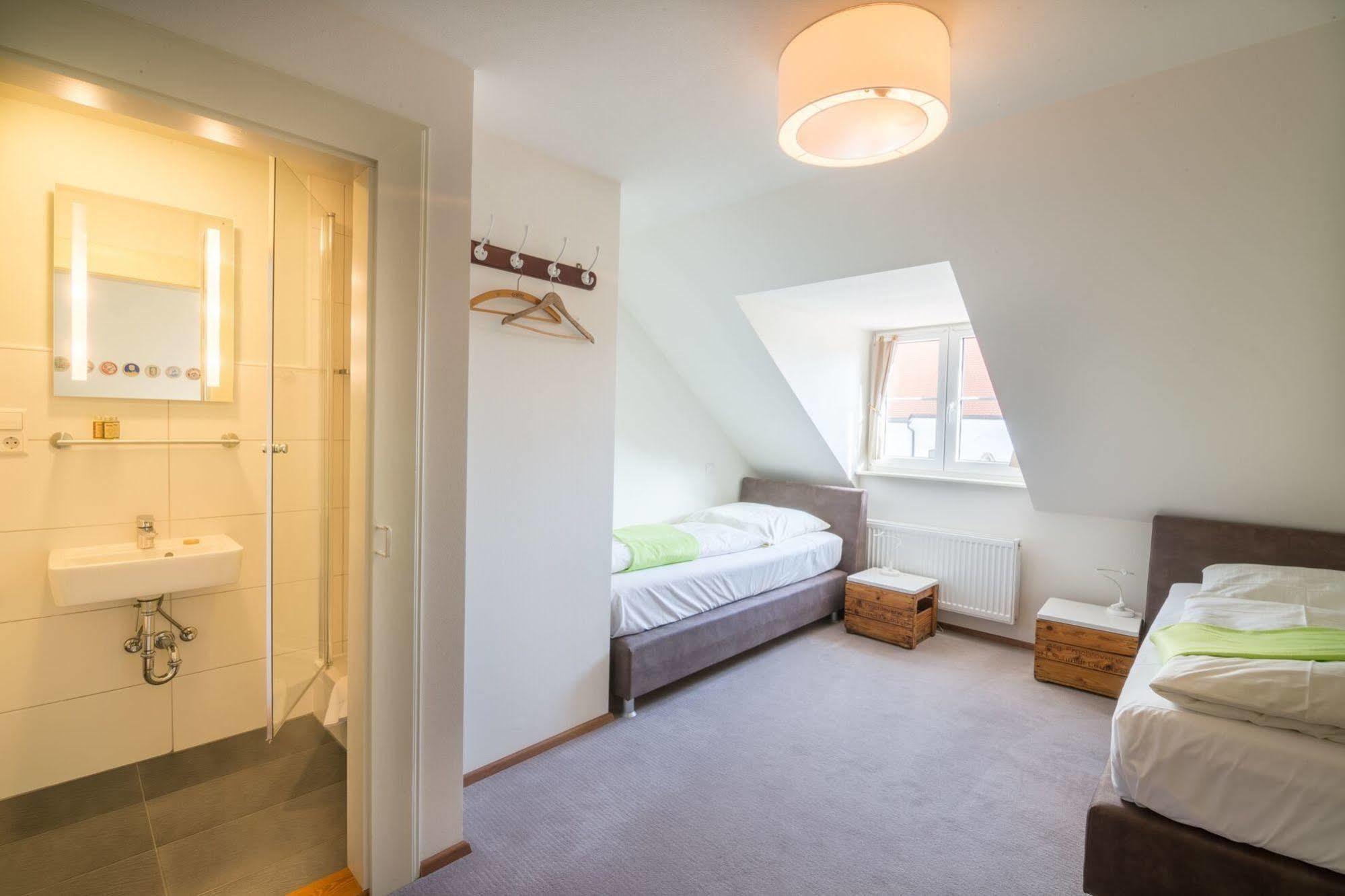Allgaeuer Genusshotel Und Historischer Dorfgasthof Hirsch Leutkirch im Allgäu 外观 照片